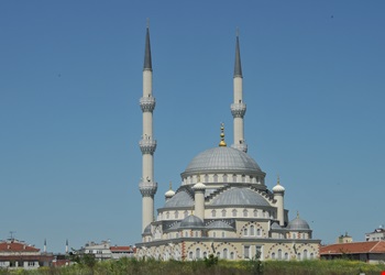 Güngören Yeşil Cami