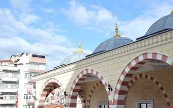 cami-mukarnaslari-b06b