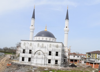 kadriye-binek-cami-a698.jpg