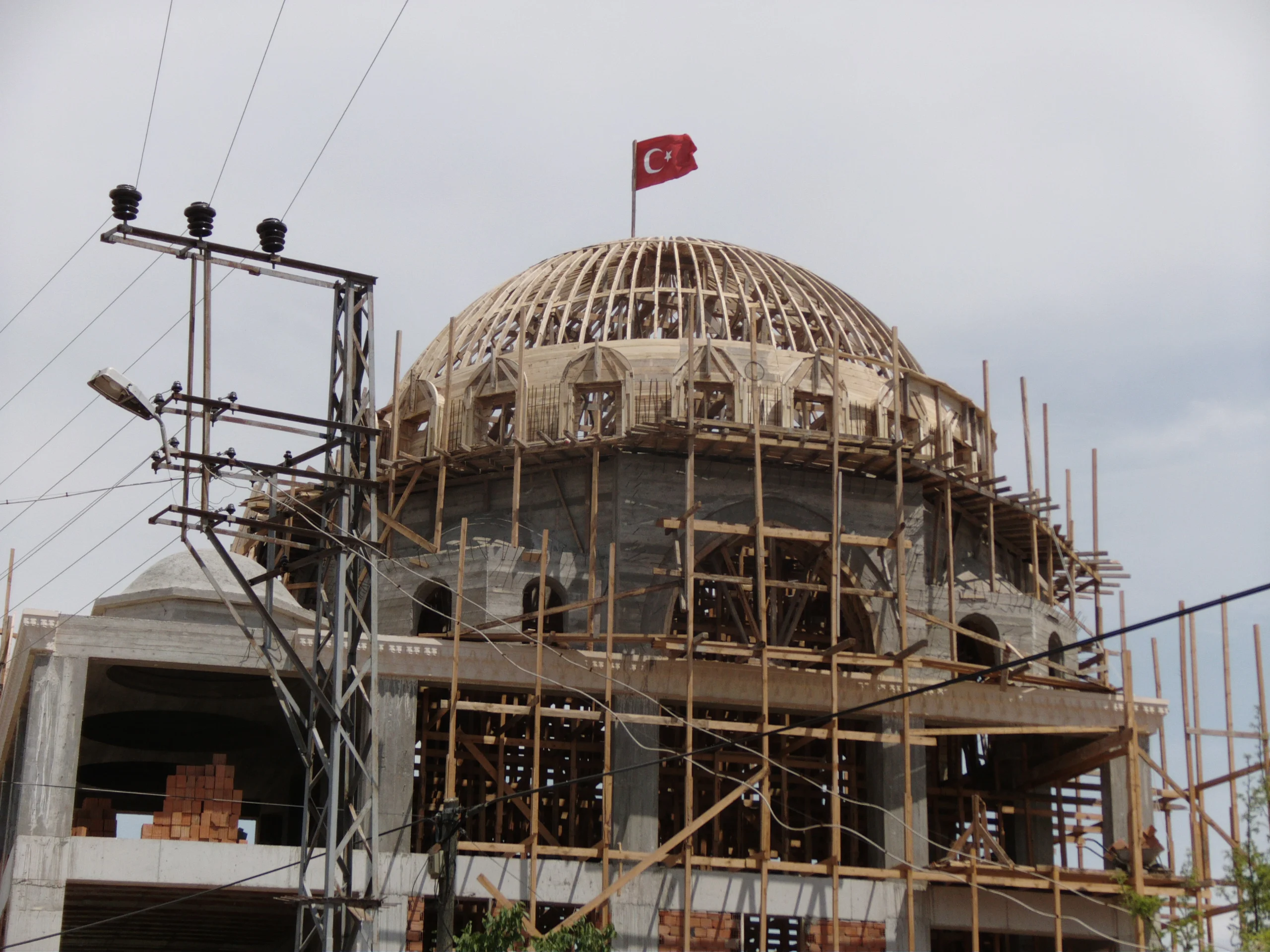 fatma-huseyin-kececi-cami-a918.webp