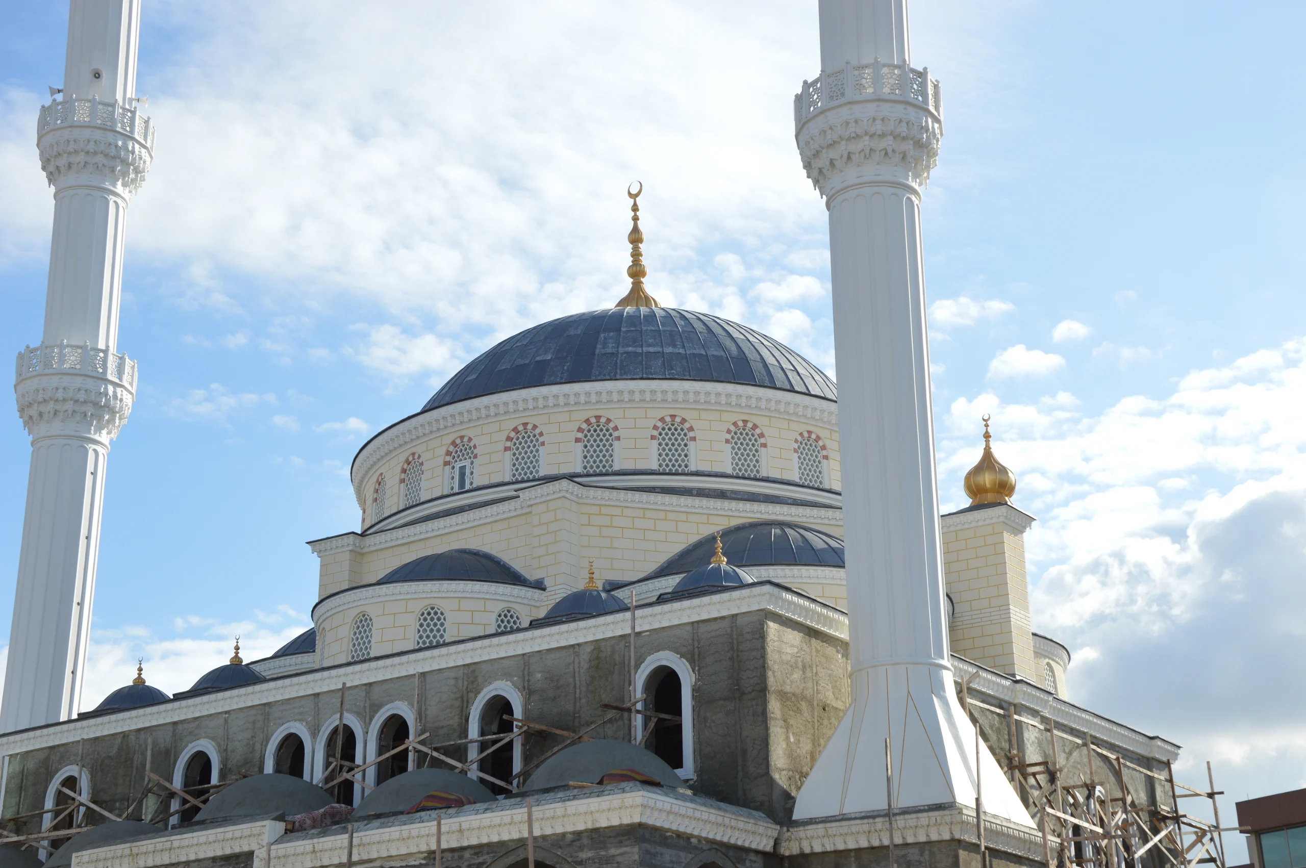 gungoren-fetih-cami-a535.webp