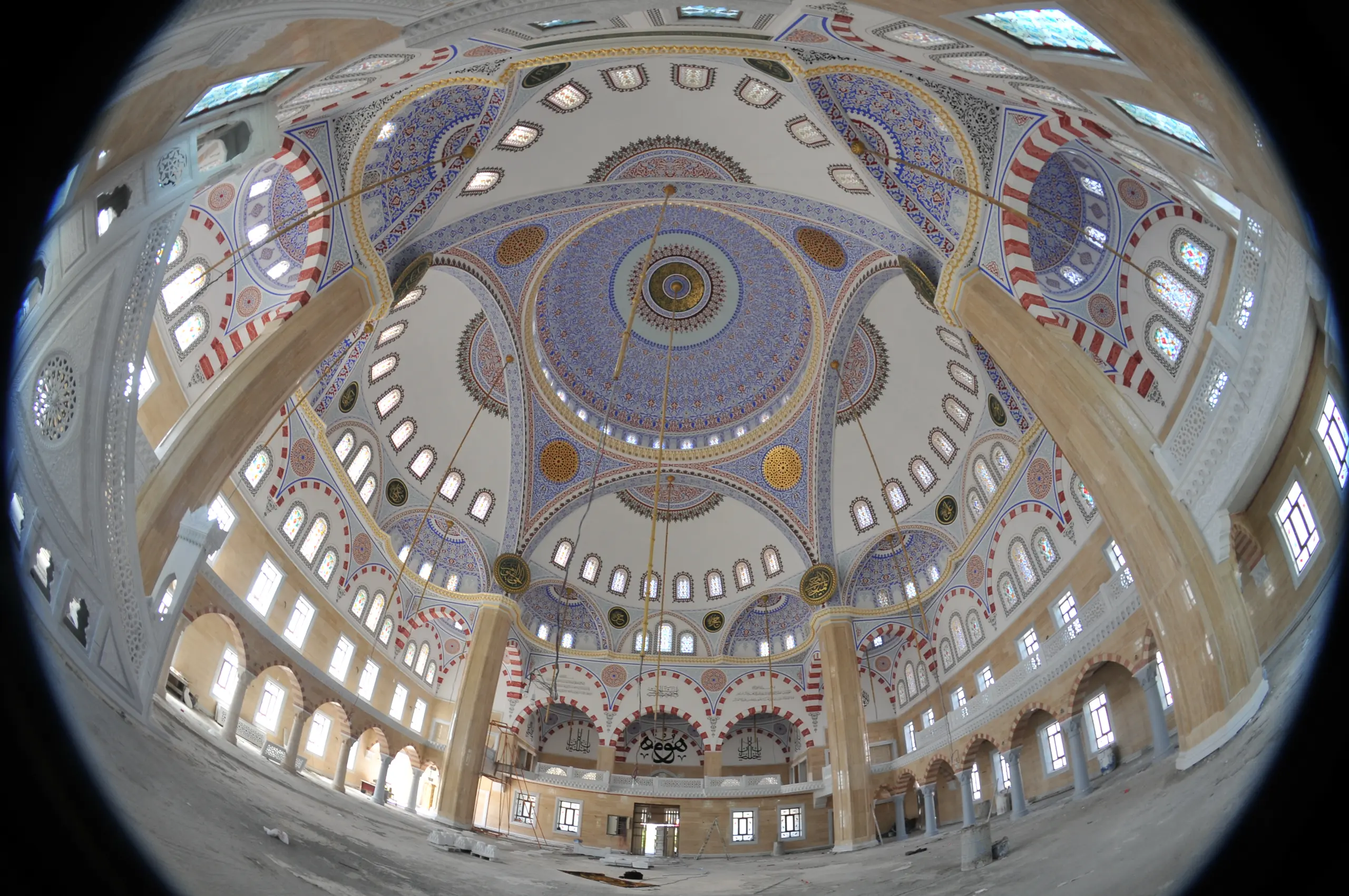 gungoren-yesil-cami-a866.webp