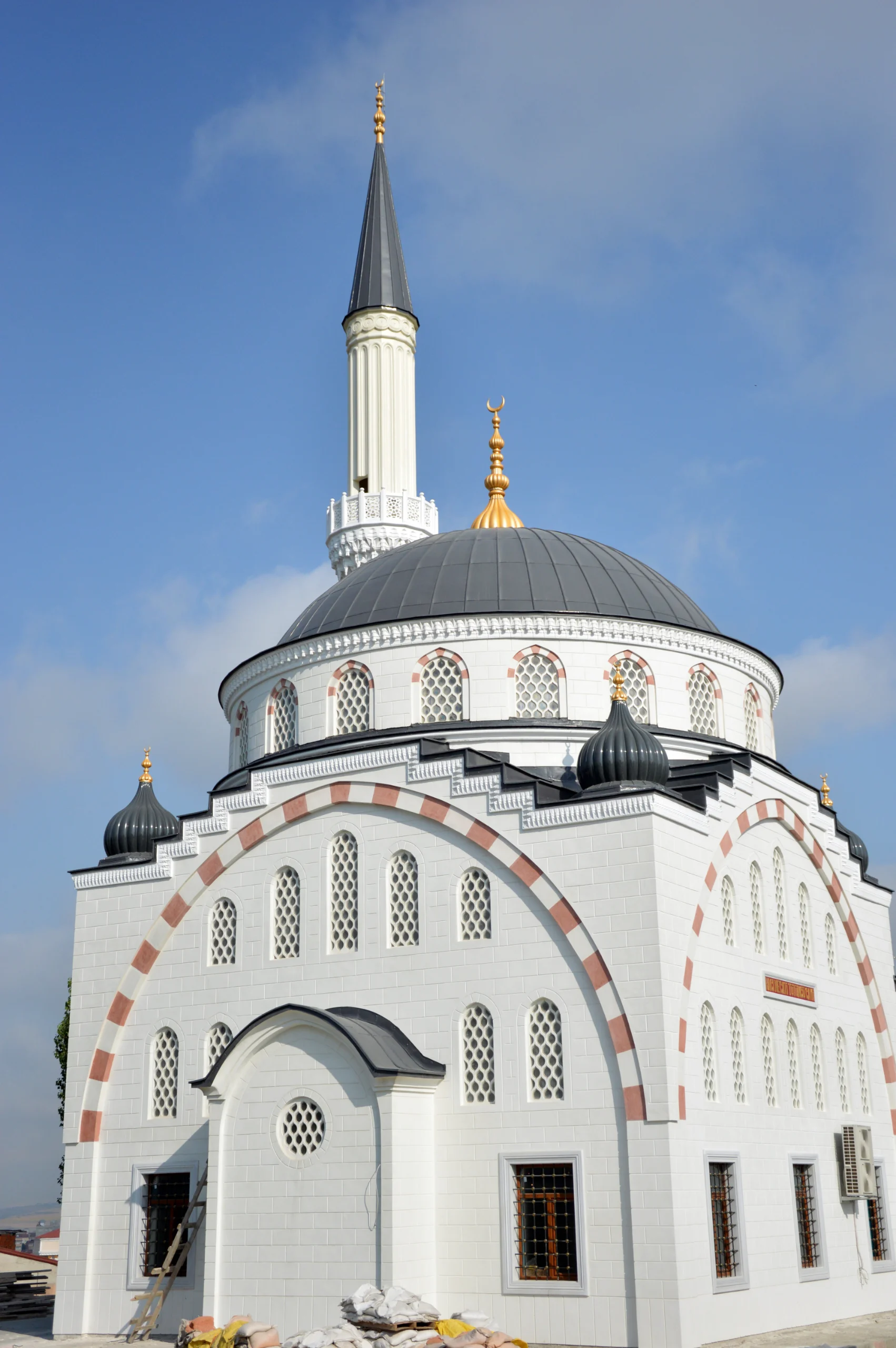 haci-necati-tutuncu-cami-a304.webp