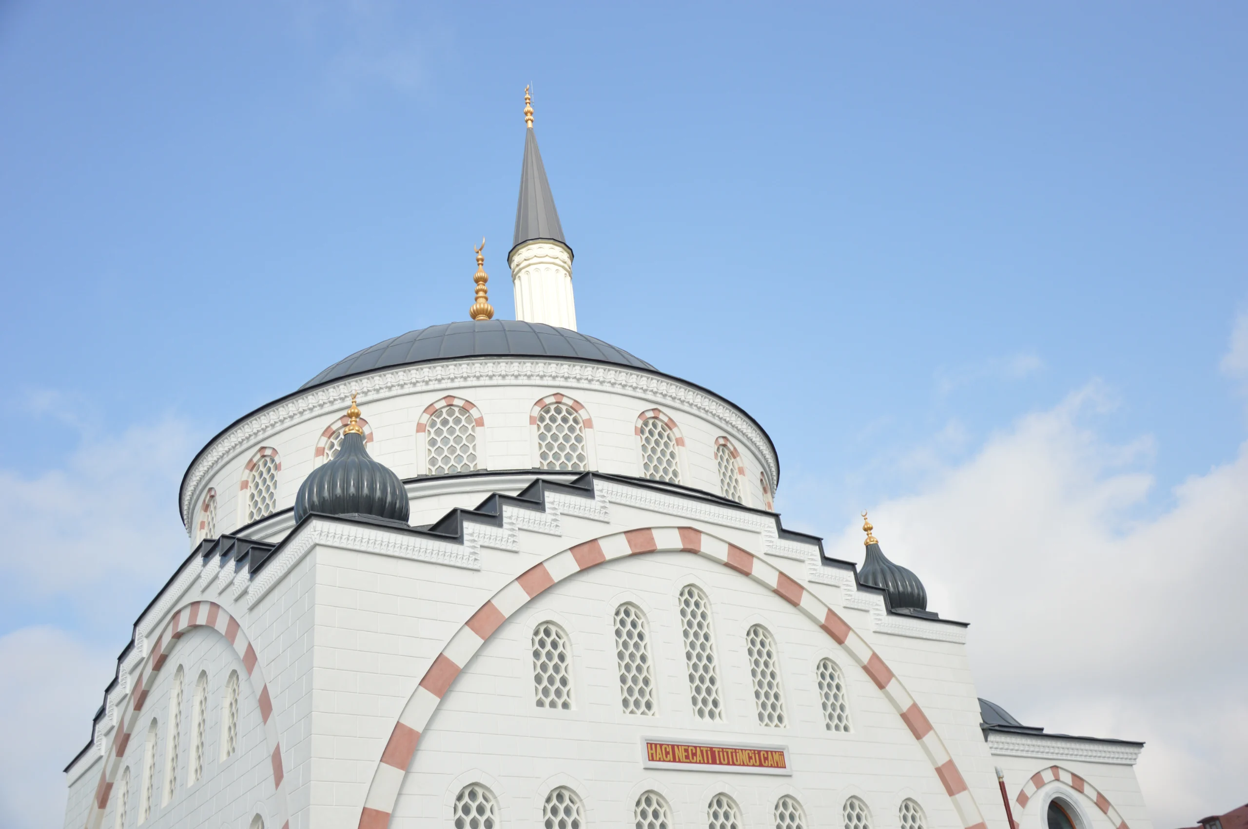 haci-necati-tutuncu-cami-a794.webp