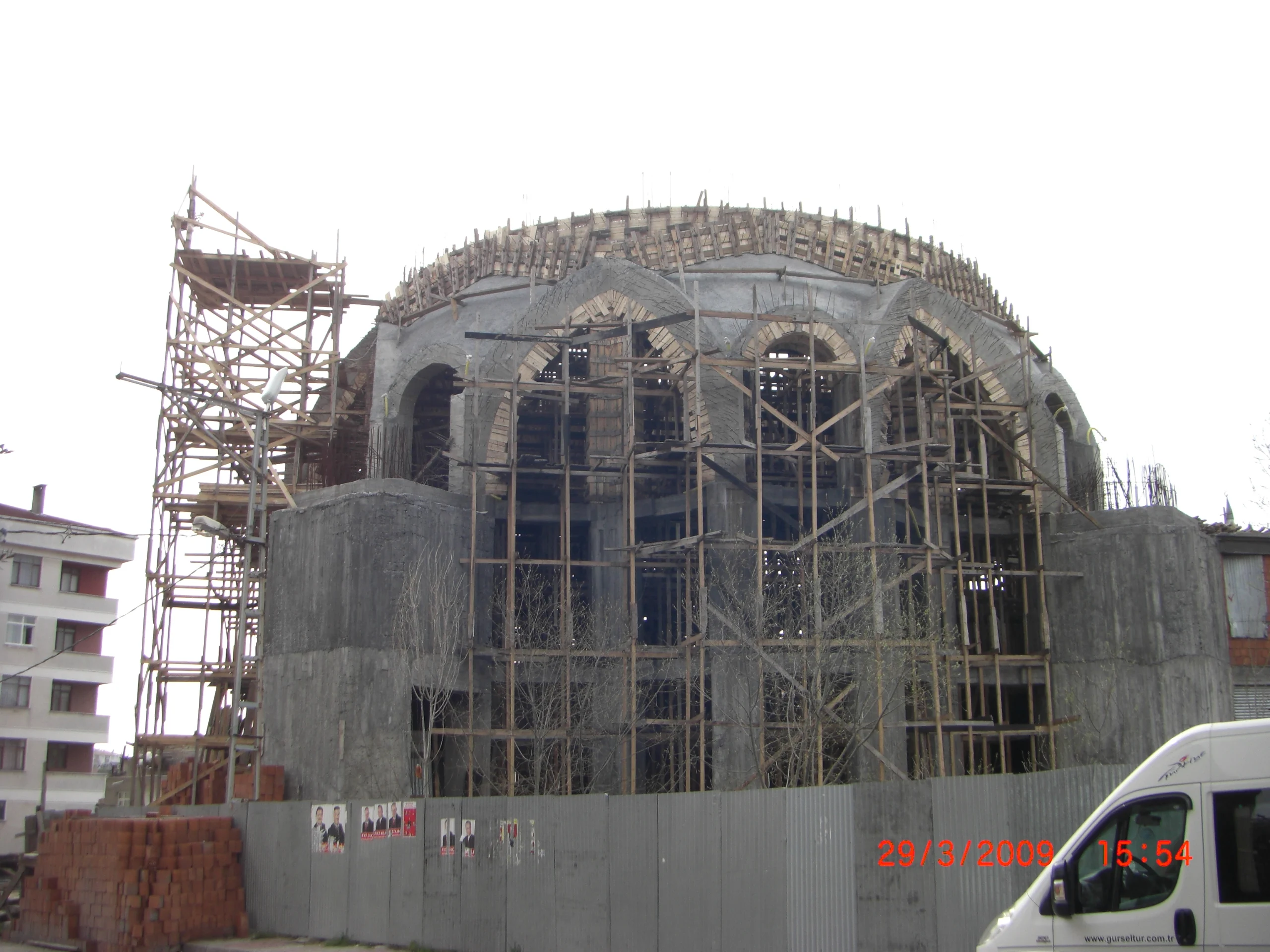imam-buhari-cami-a329.webp