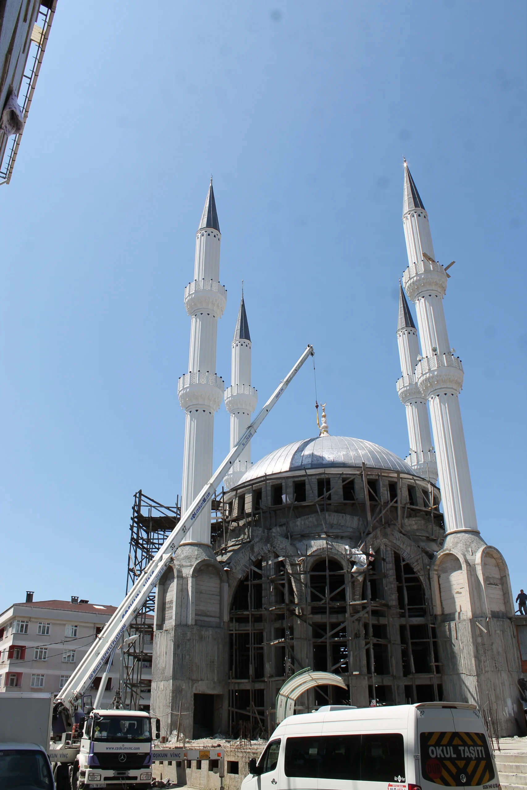imam-buhari-cami-a347.webp