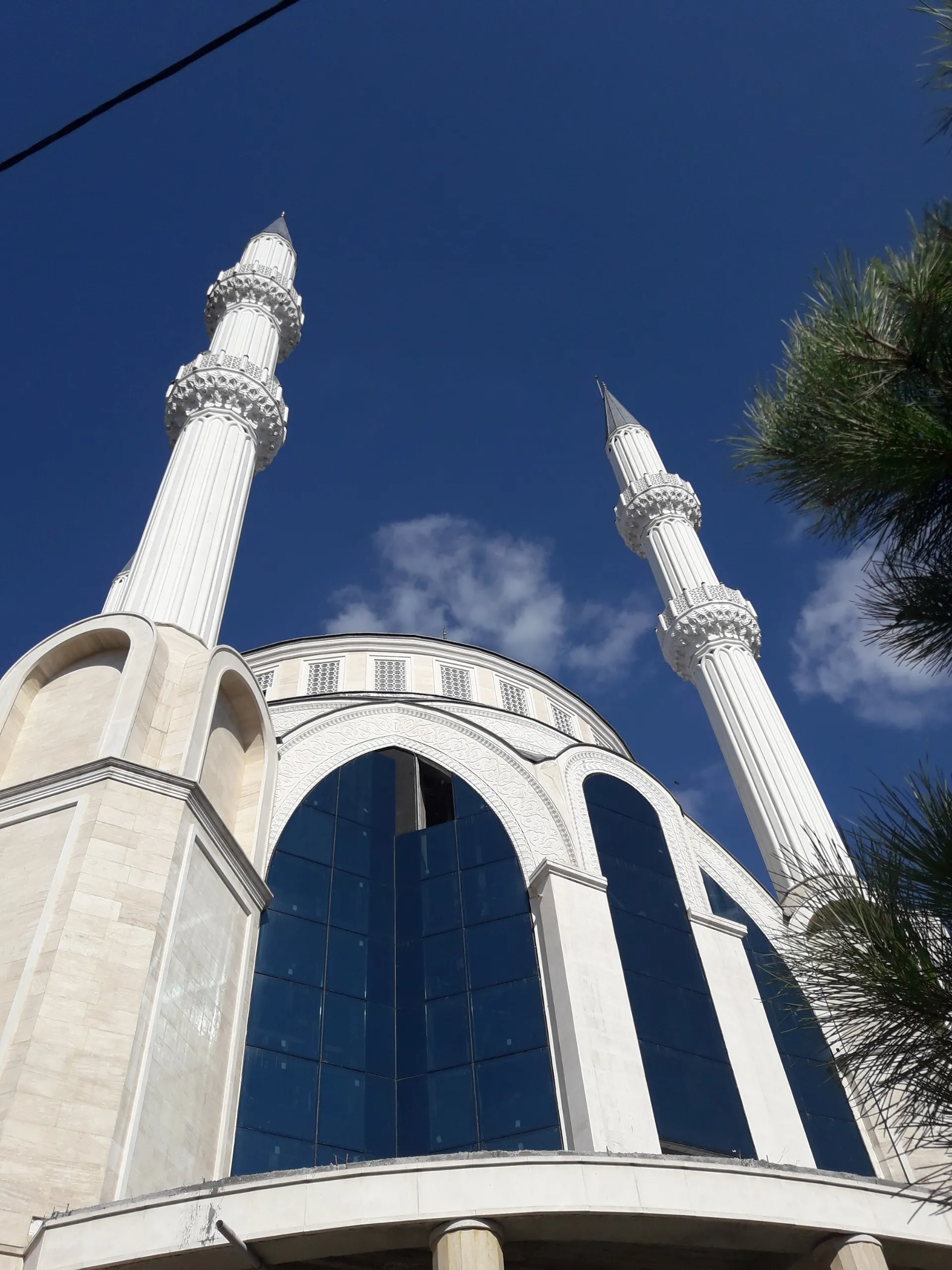 imam-buhari-cami-a355.webp