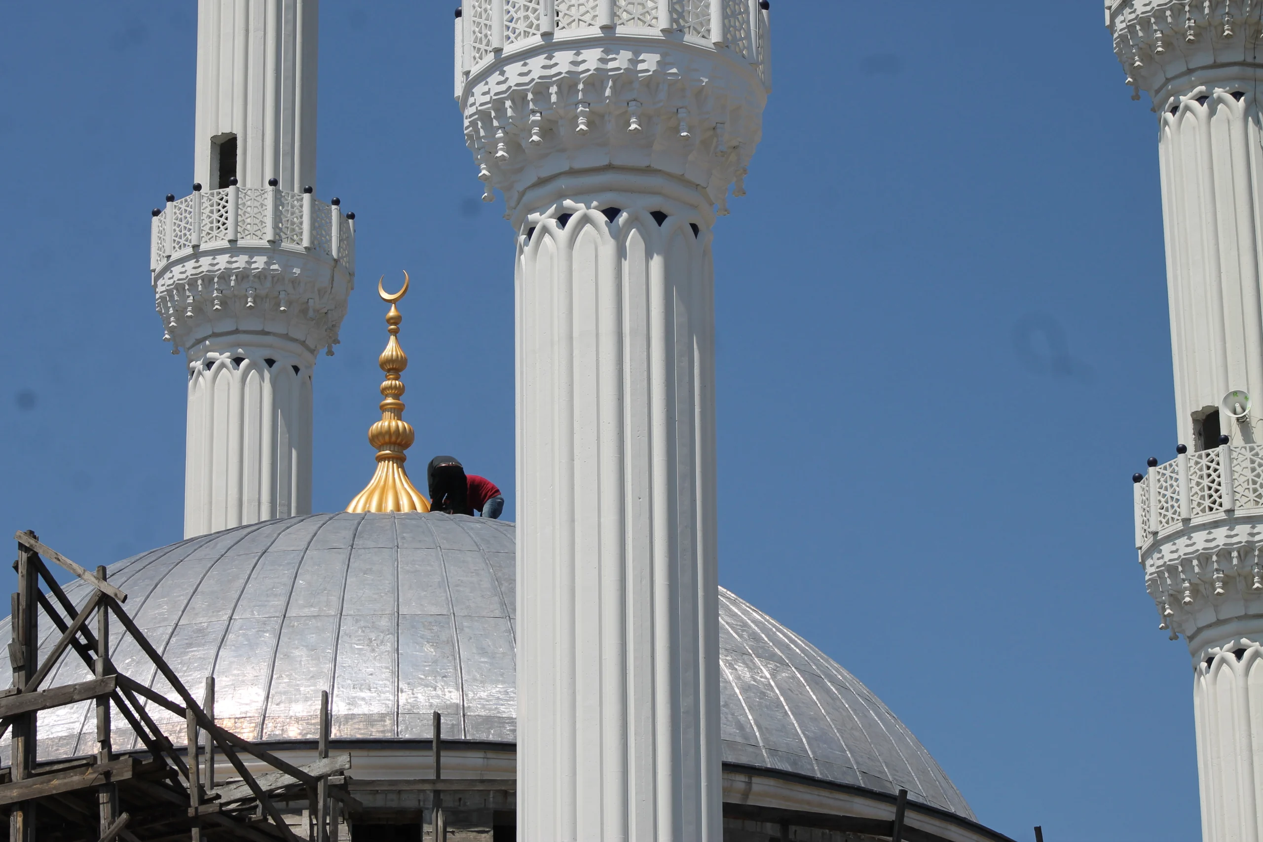 imam-buhari-cami-a473.webp