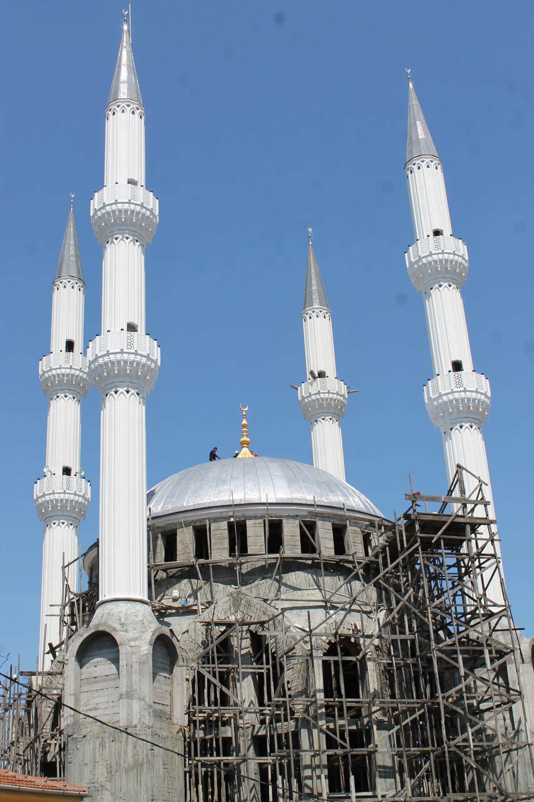 imam-buhari-cami-a542.webp