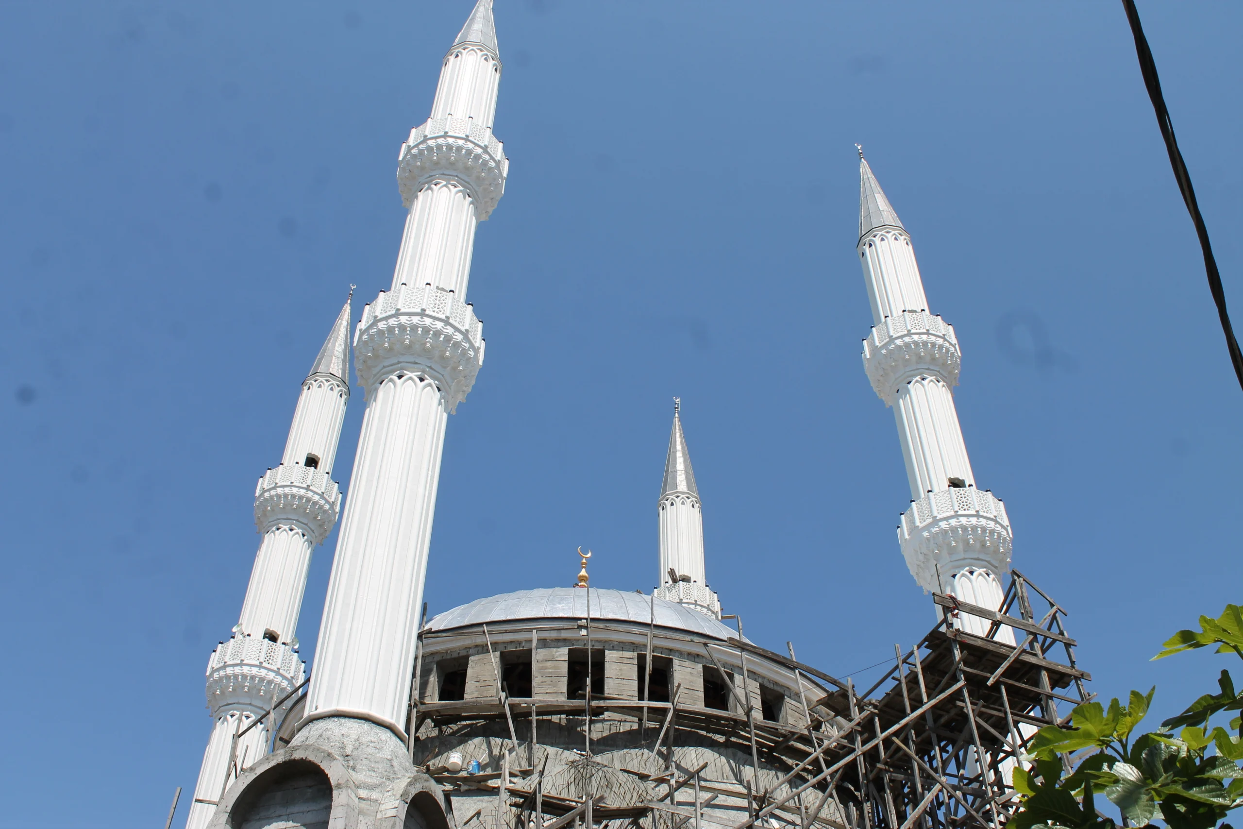 imam-buhari-cami-a879.webp