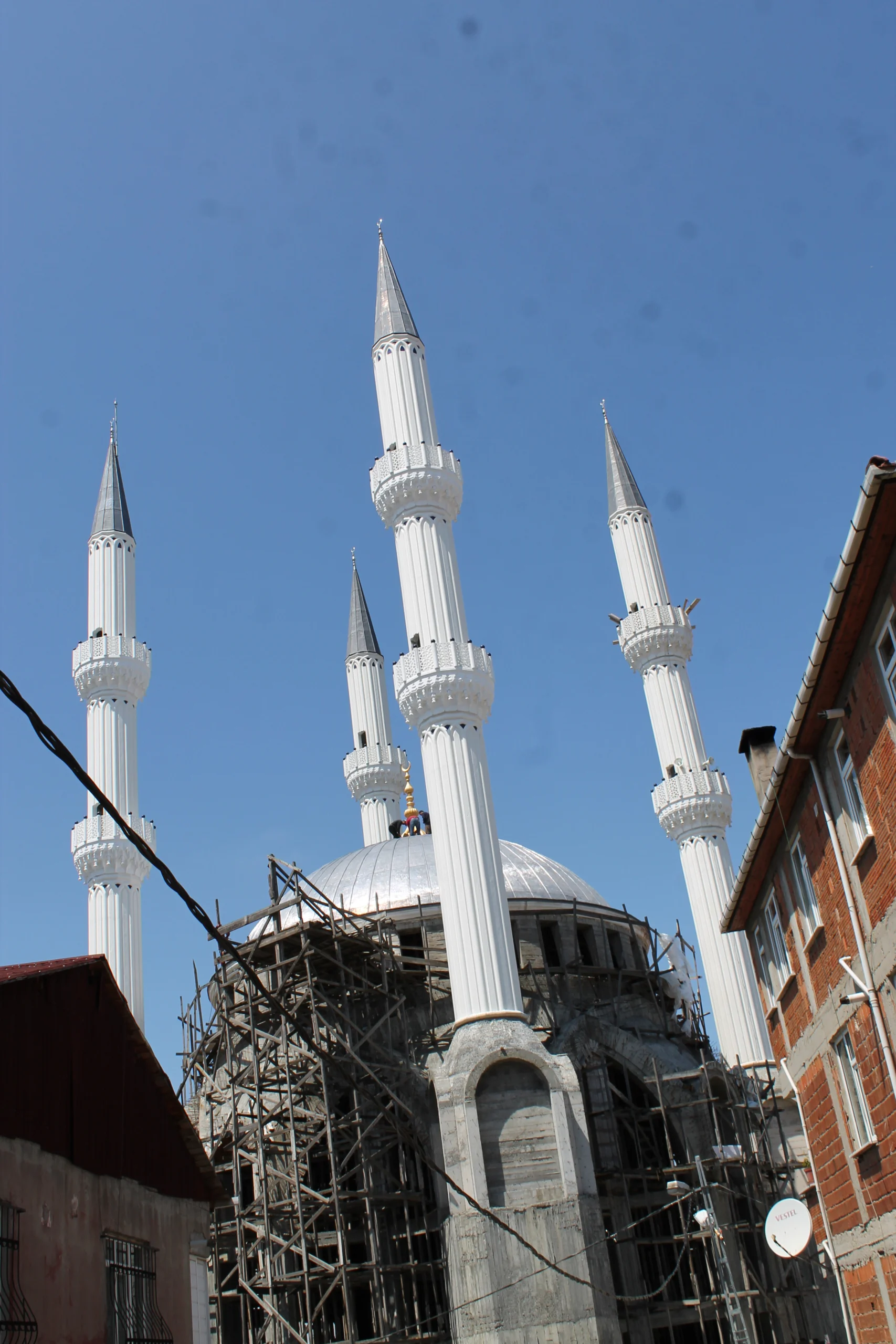 imam-buhari-cami-a900.webp