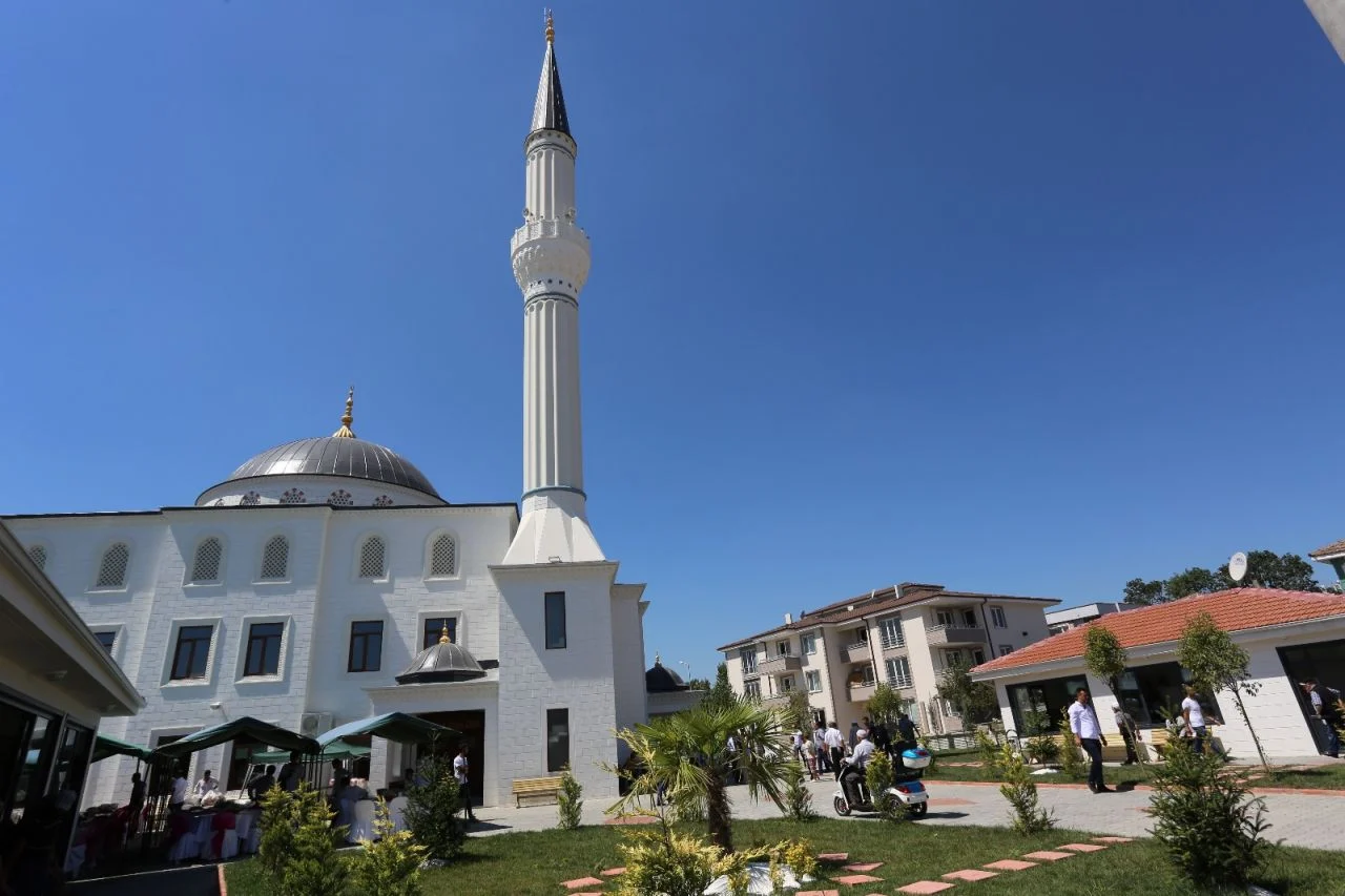 kadriye-binek-cami-a176.webp