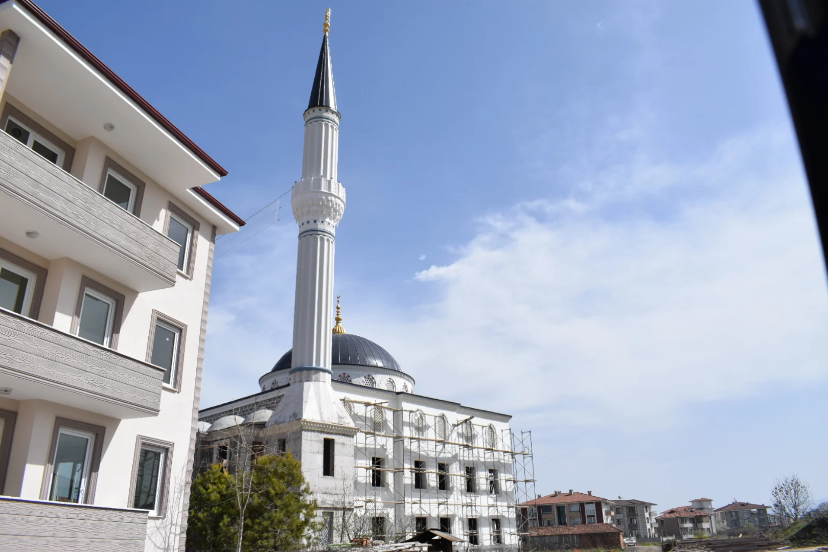 kadriye-binek-cami-a399.webp