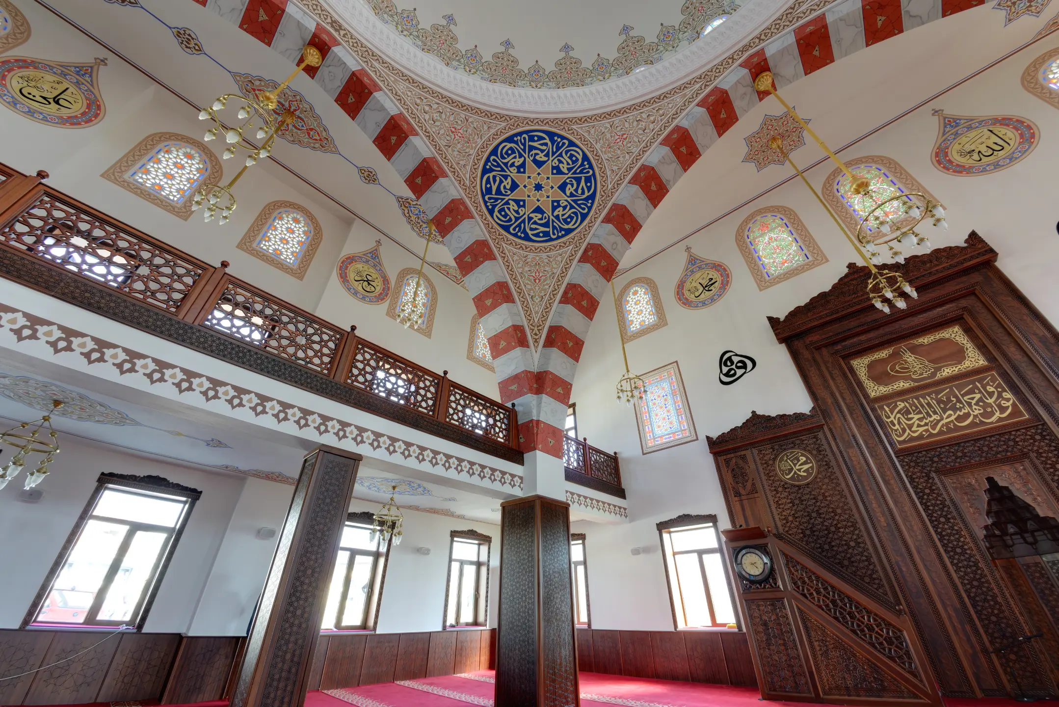 kadriye-binek-cami-a428.webp