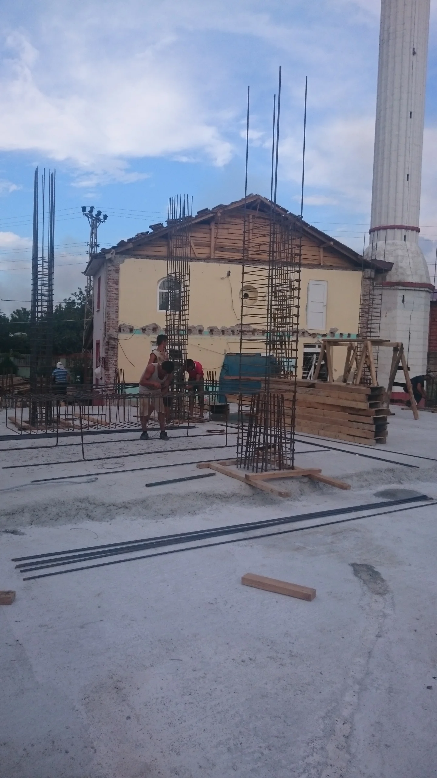 karaburc-cami-a140.webp