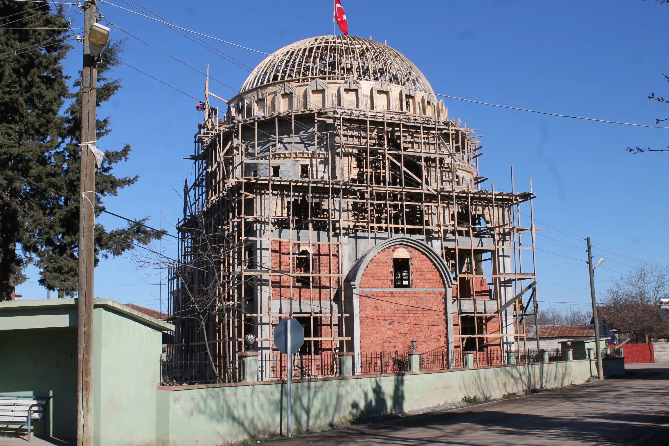 karaburc-cami-a402.webp