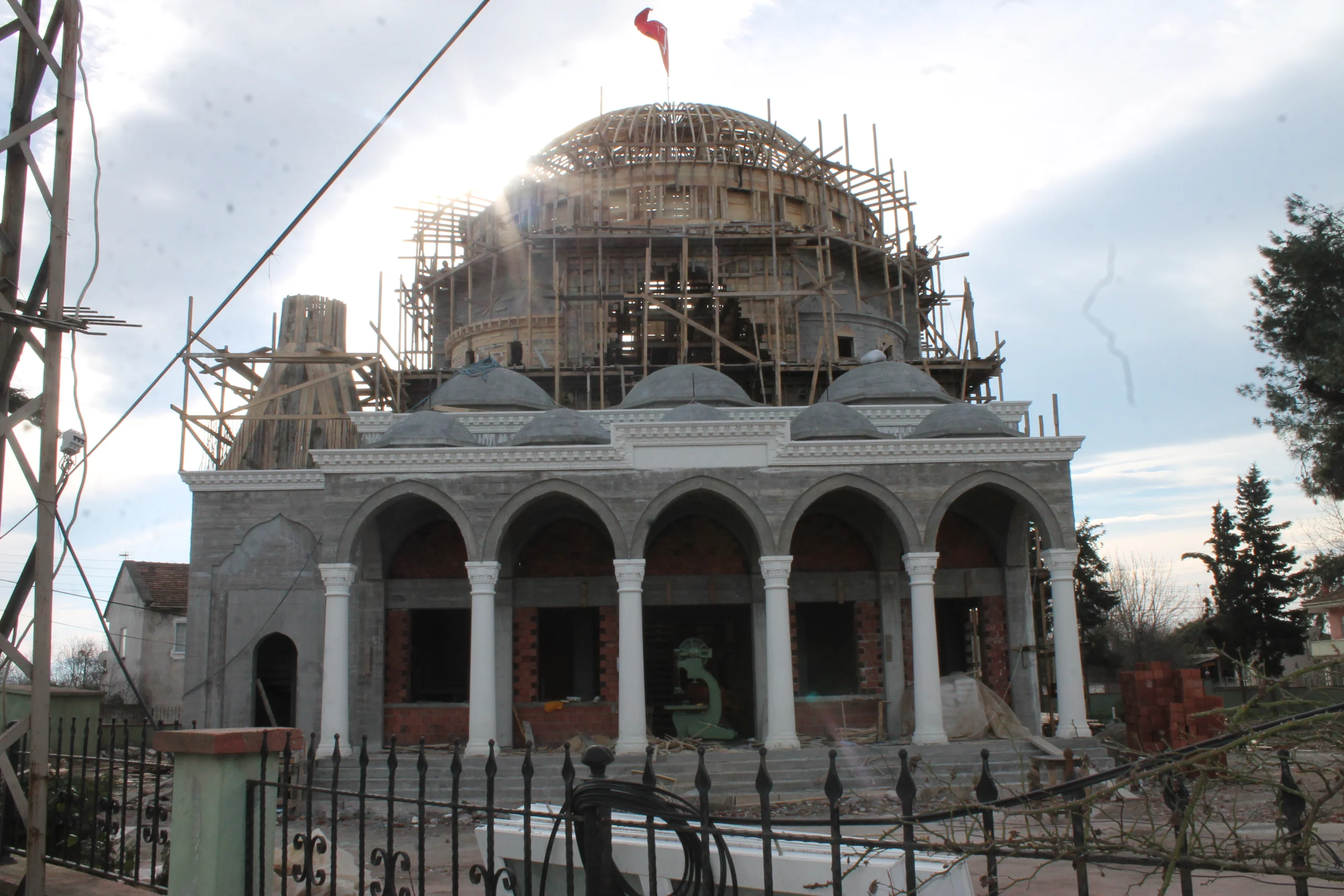 karaburc-cami-a457.webp