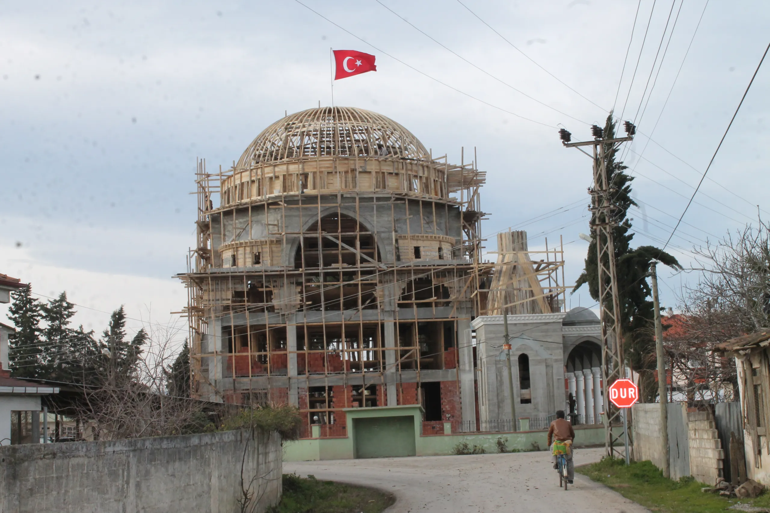 karaburc-cami-a463.webp
