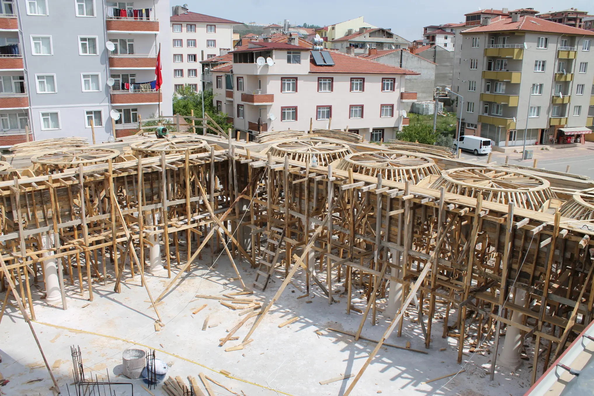 kayiboyu-cami-avlusu-a493.webp