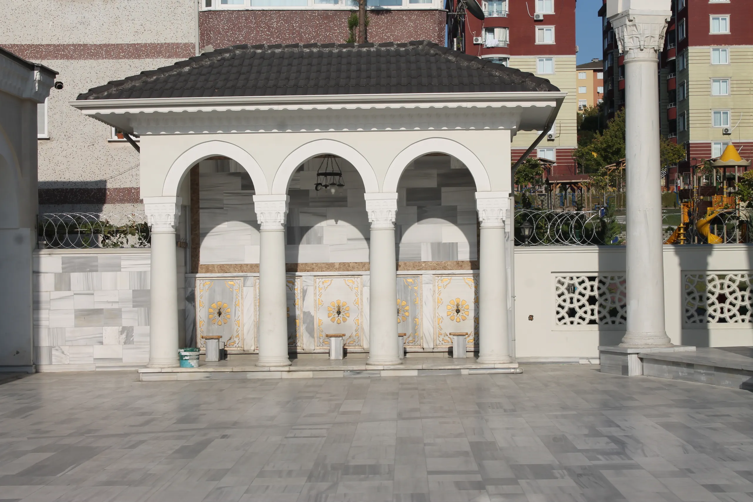 kayikcioglu-haci-salih-cami-a703.webp