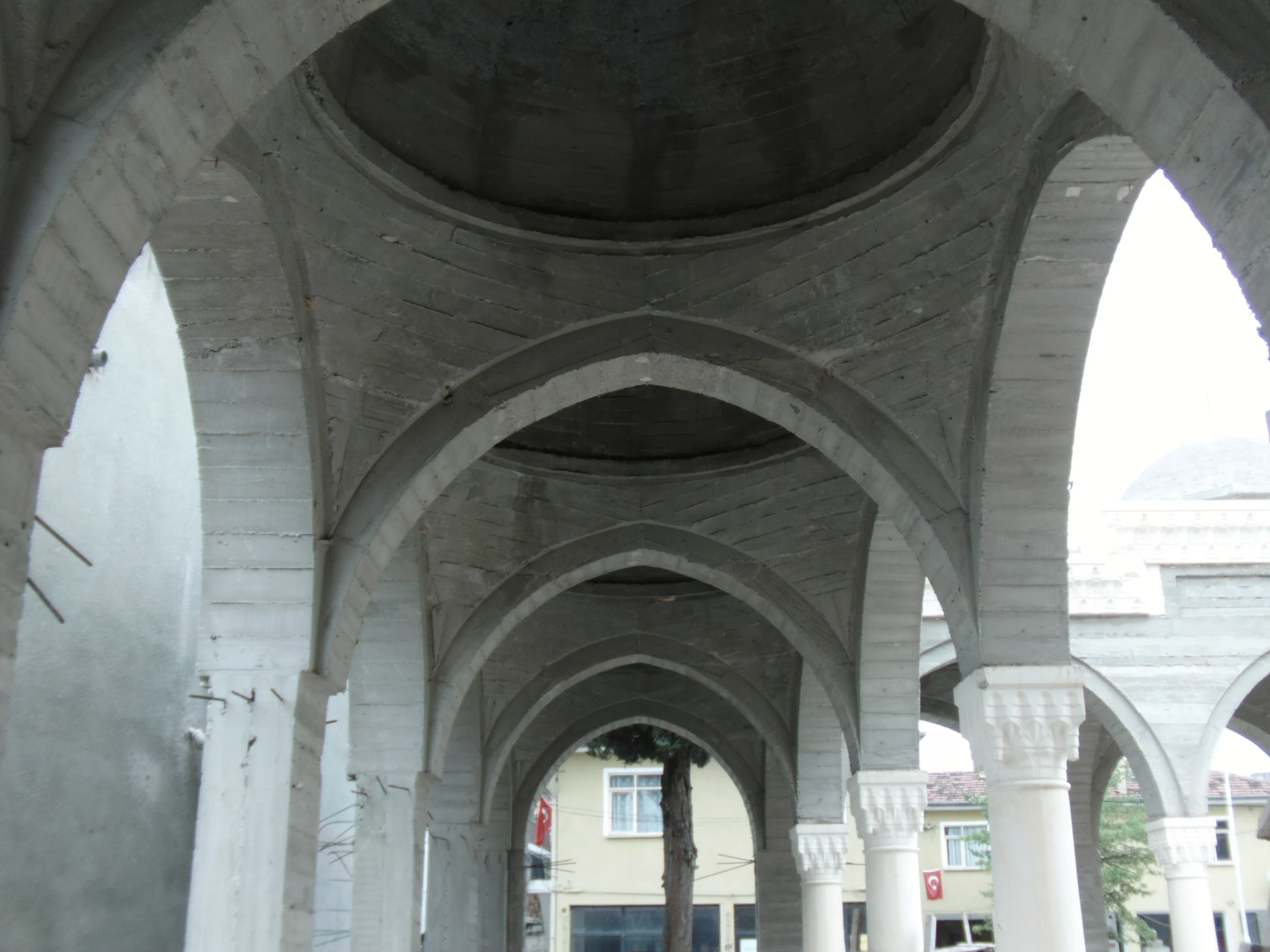 kilavuzlar-koyu-cami-a305.webp