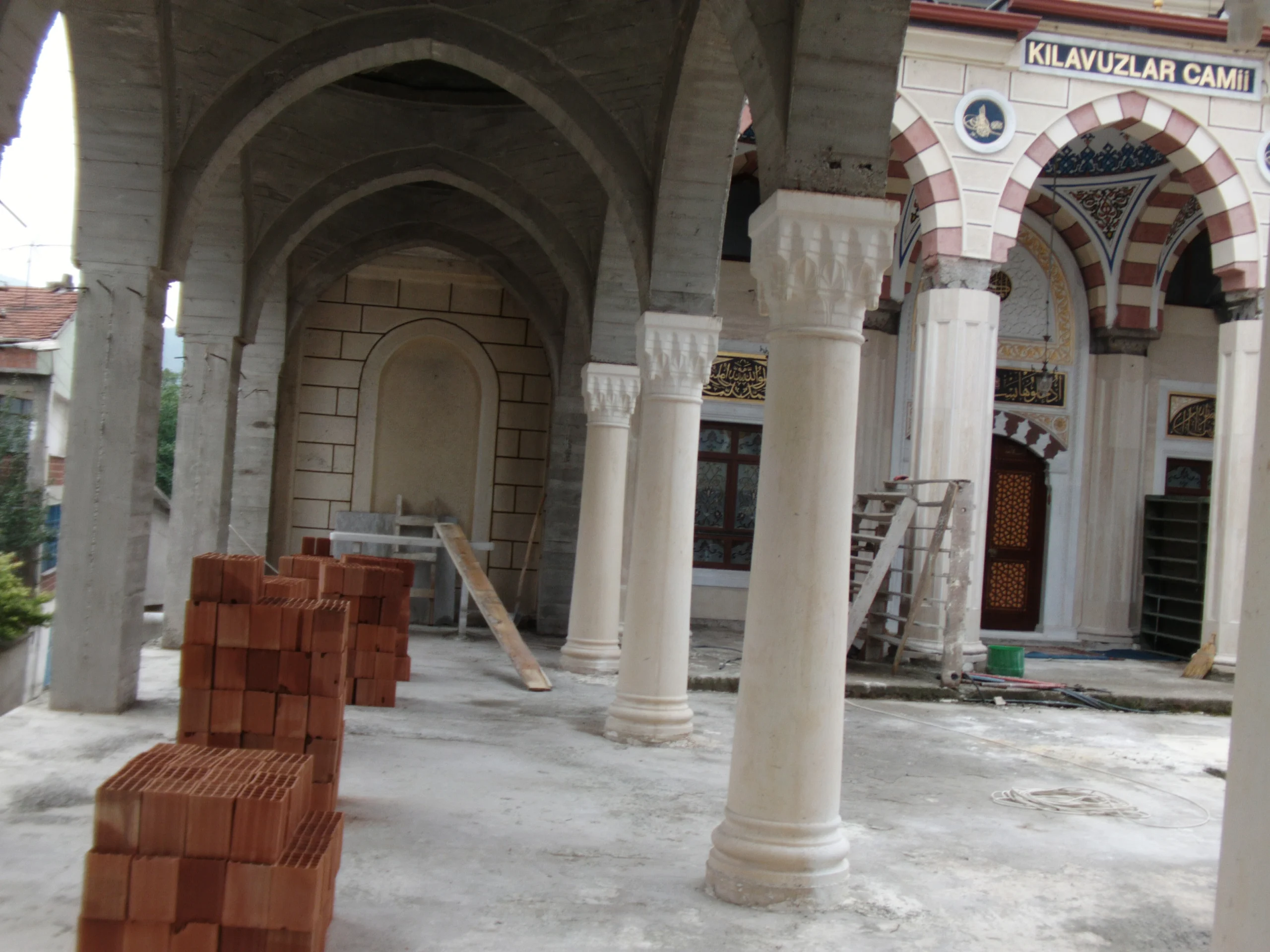 kilavuzlar-koyu-cami-a914.webp