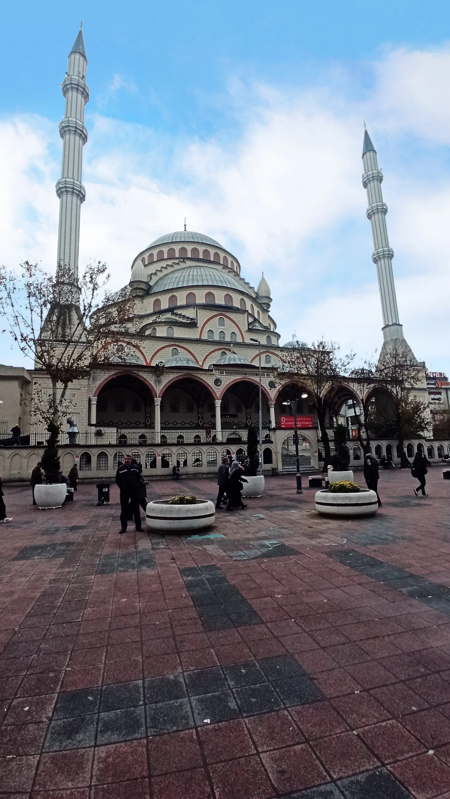sultanciftligi-merkez-cami-a764.webp