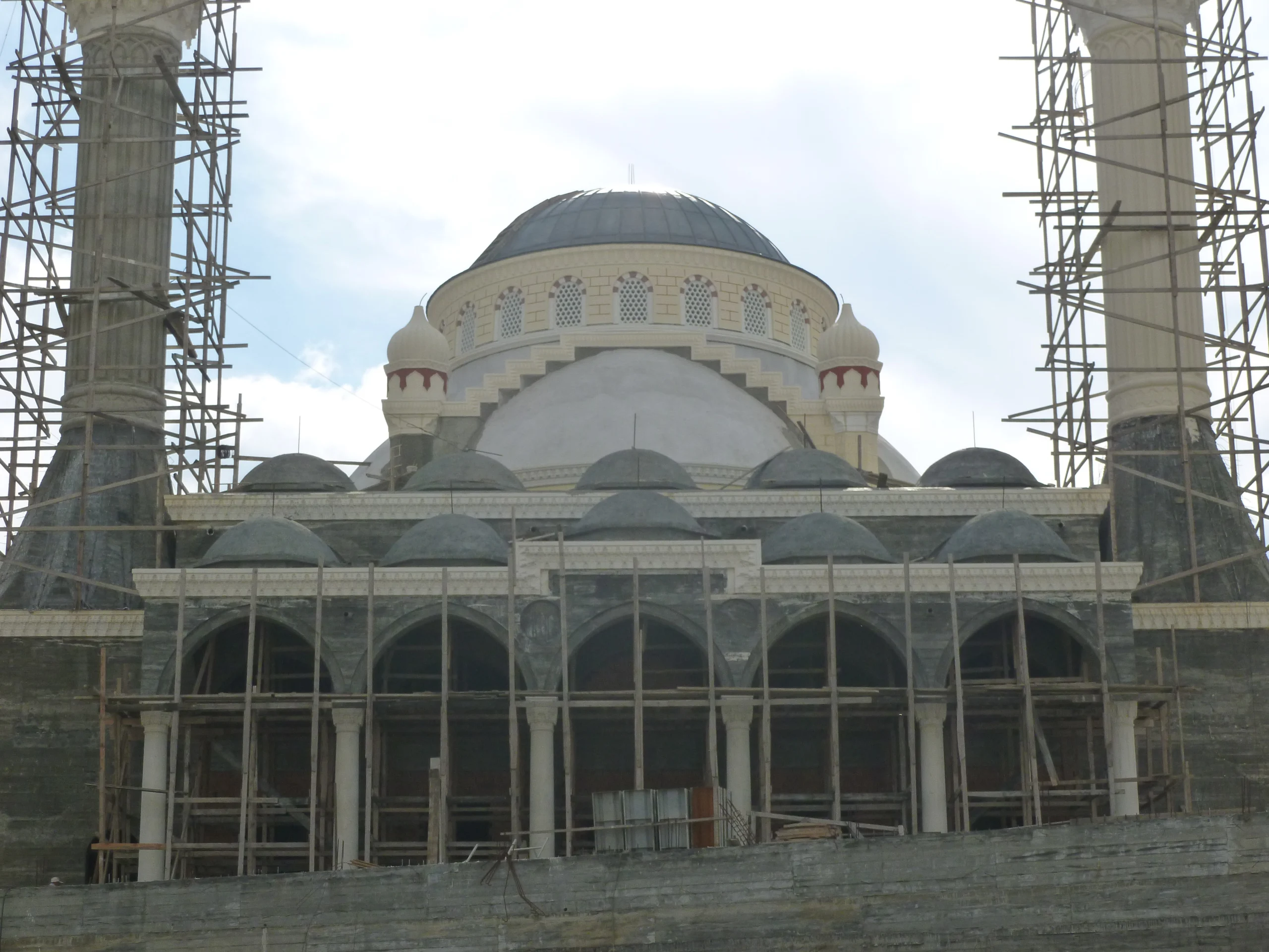 uhud-cami-a847.webp