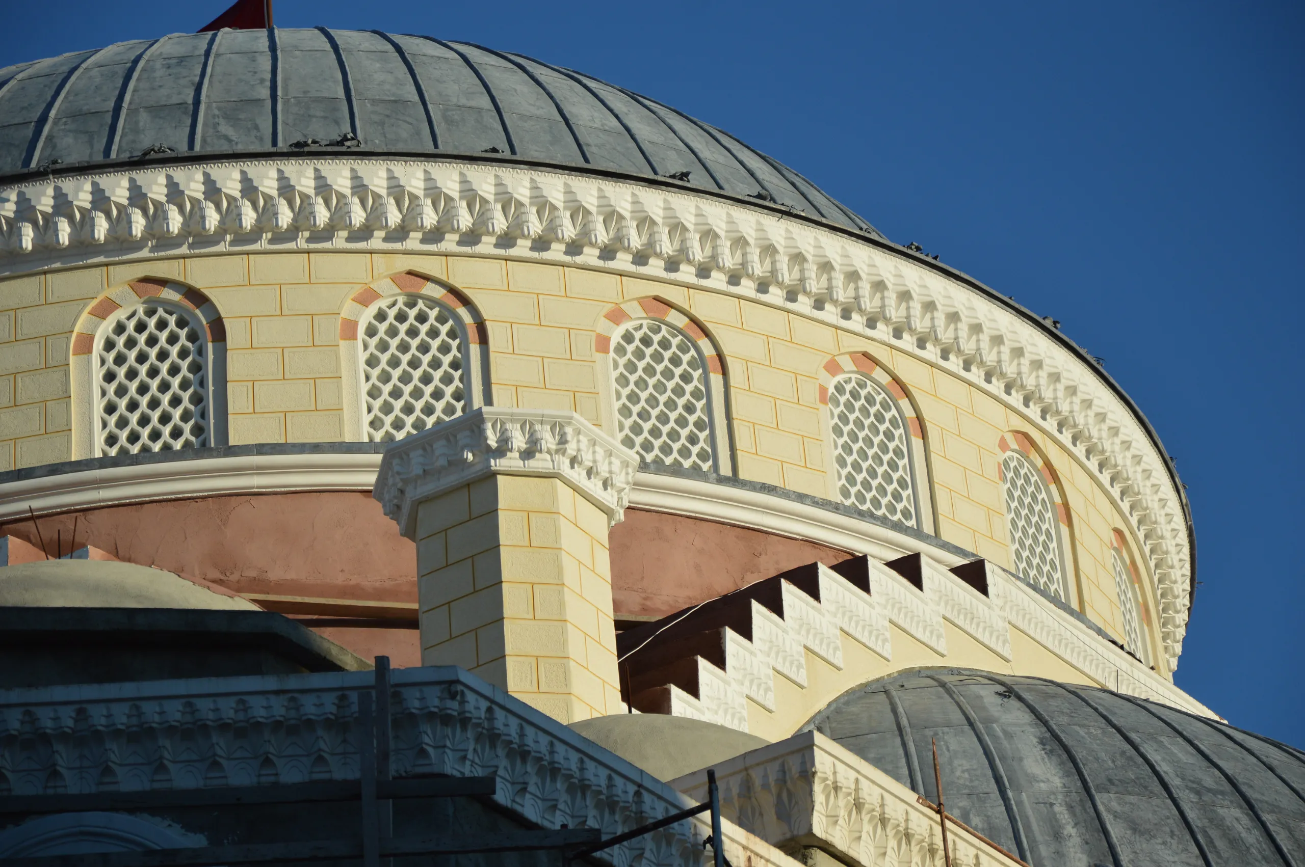 yeni-bosna-merkez-cami-a329.webp