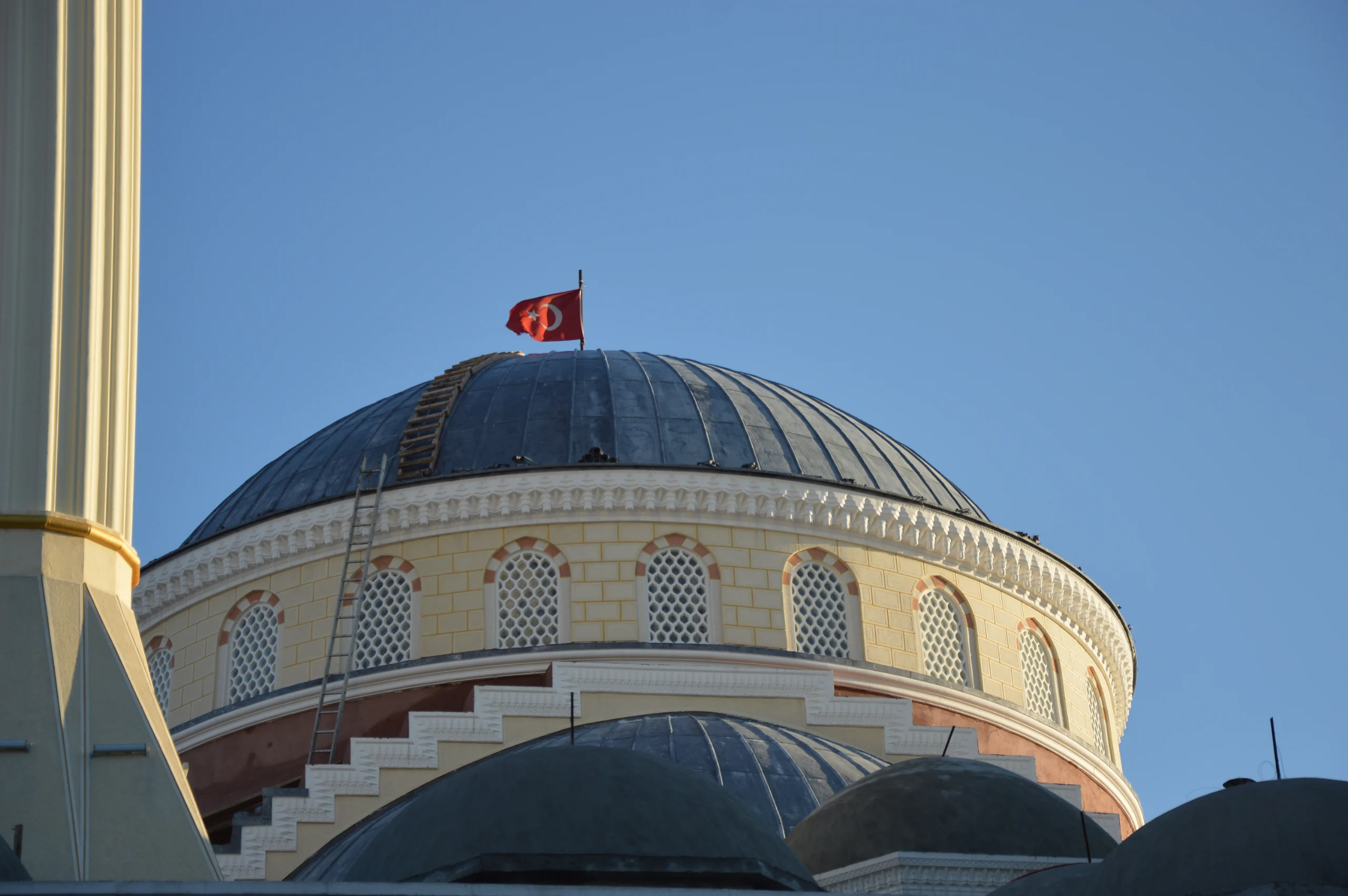 yeni-bosna-merkez-cami-a426.webp