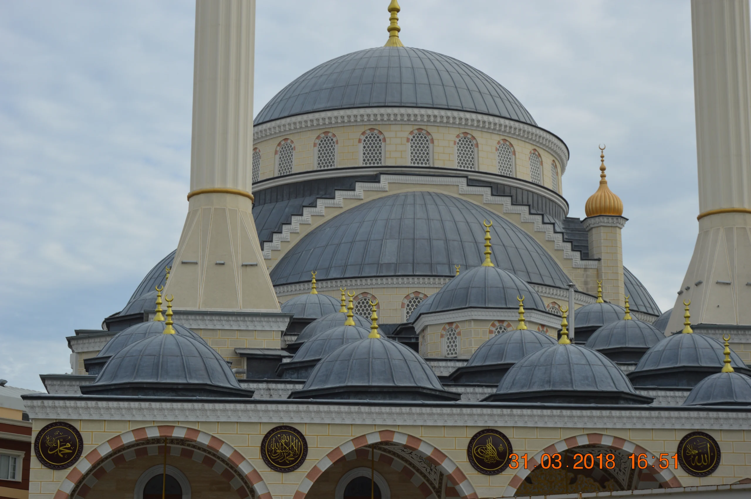 yeni-bosna-merkez-cami-a434.webp
