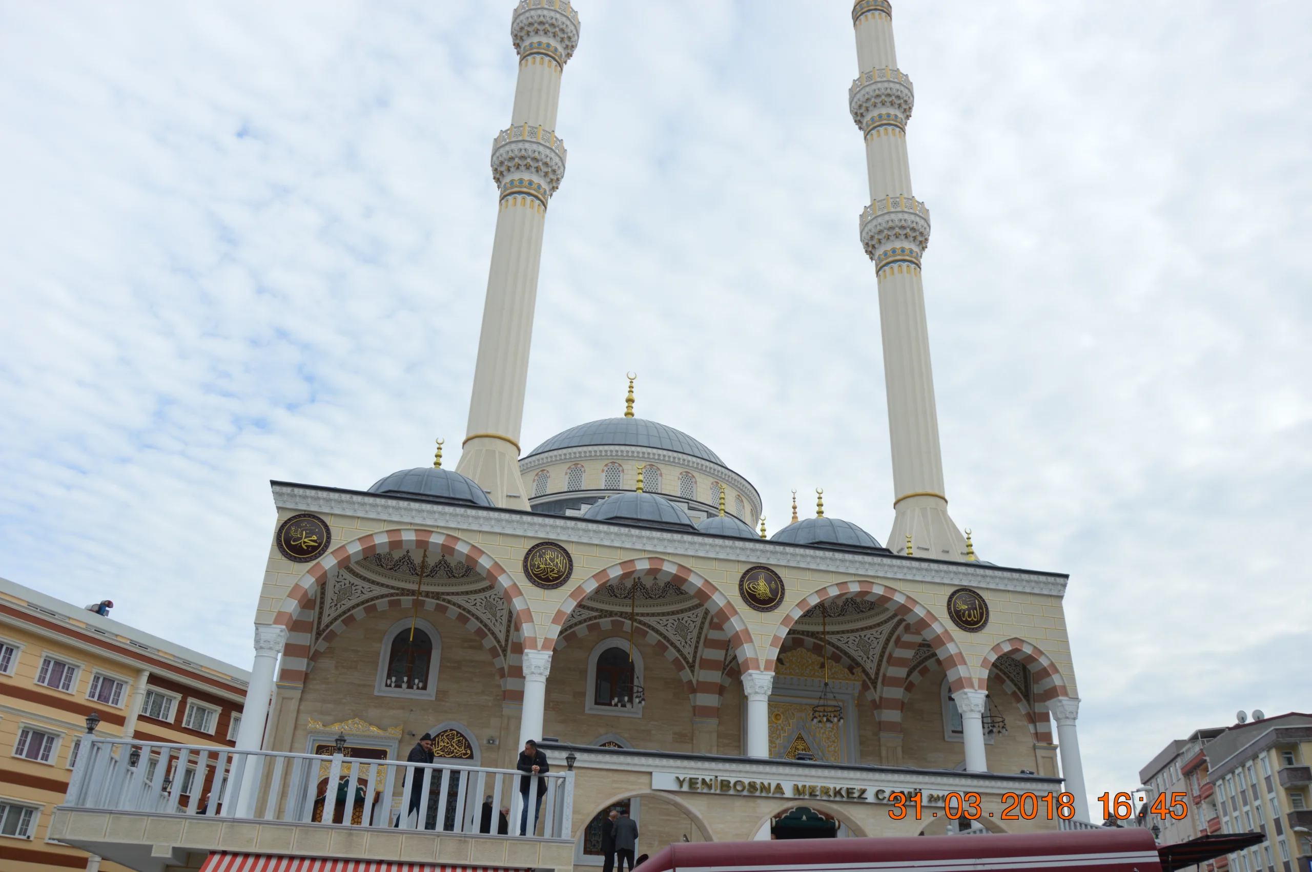 yeni-bosna-merkez-cami-a580.webp