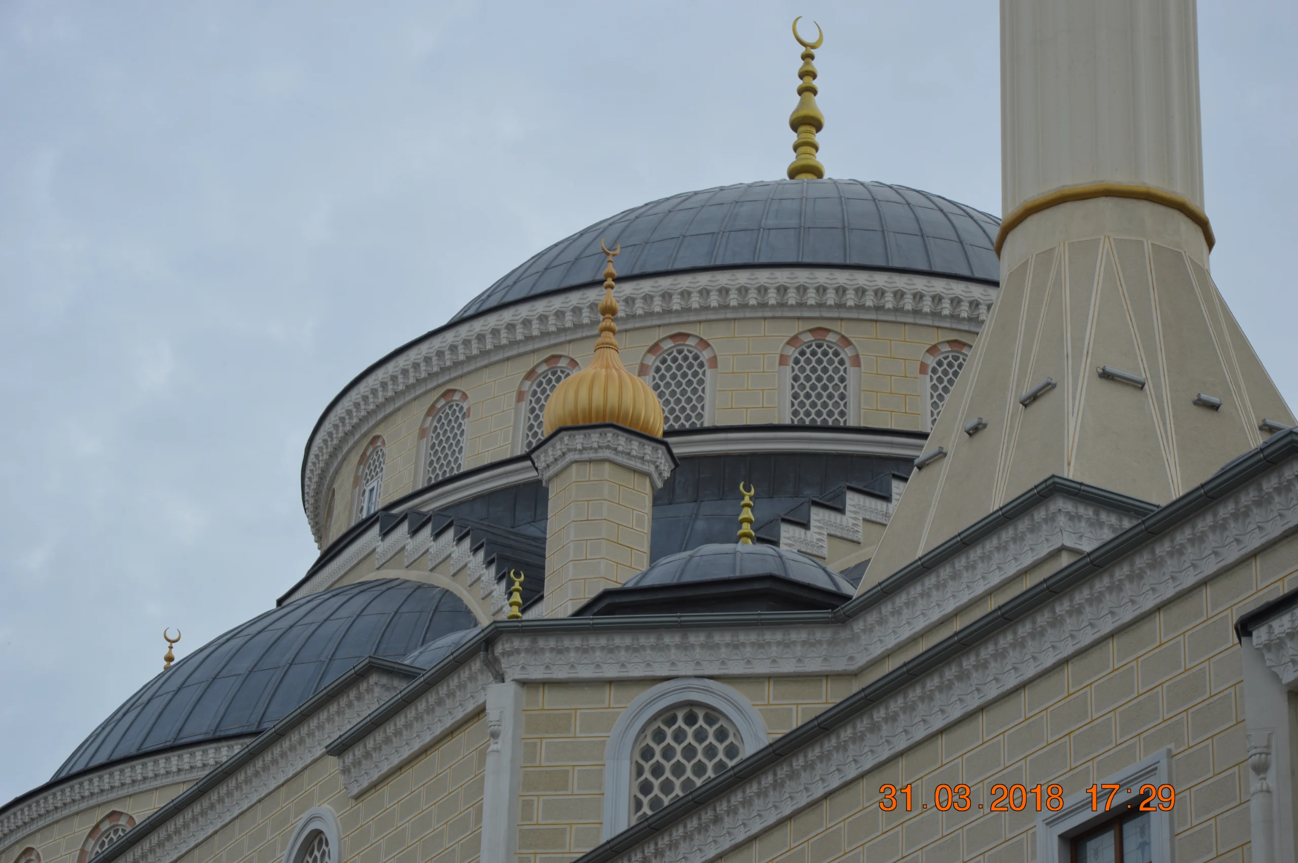 yeni-bosna-merkez-cami-a711.webp