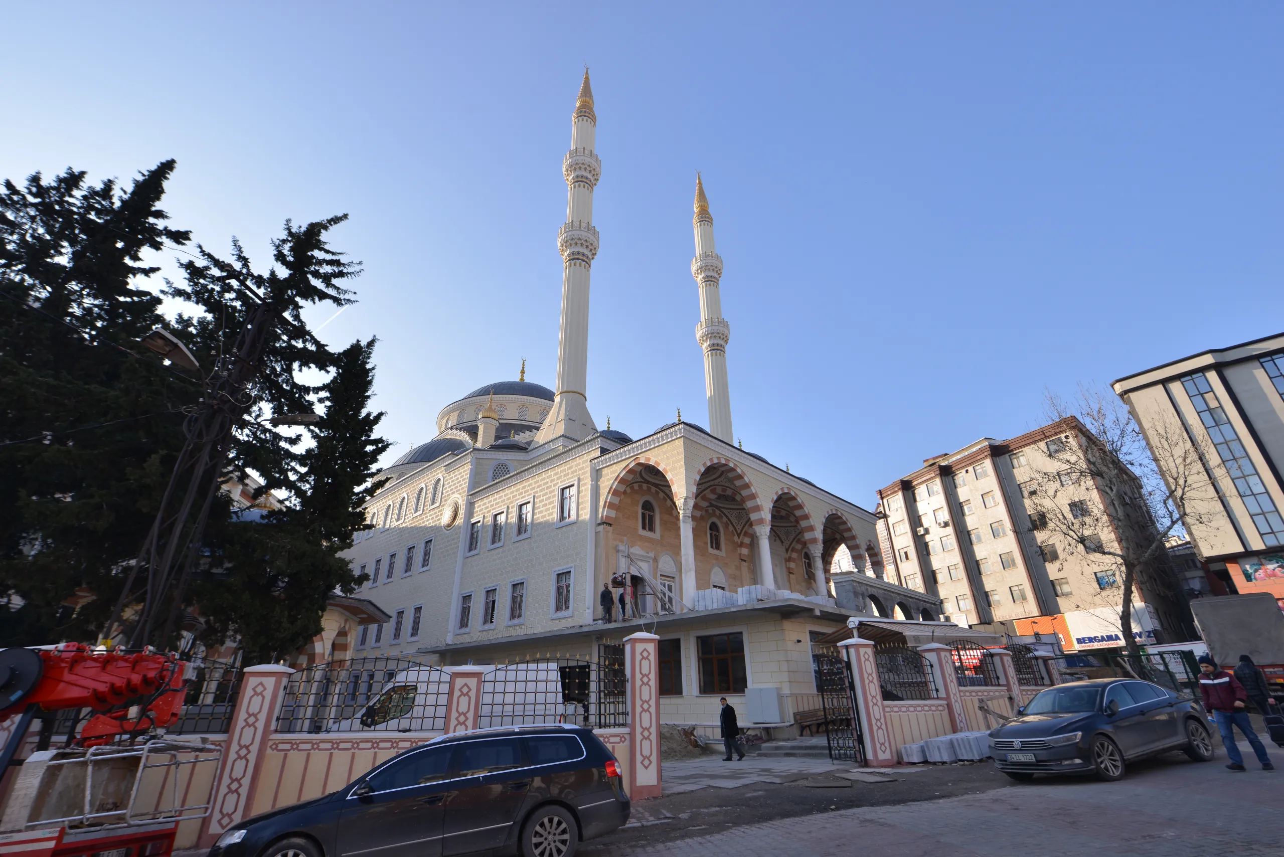 yeni-bosna-merkez-cami-a828.webp