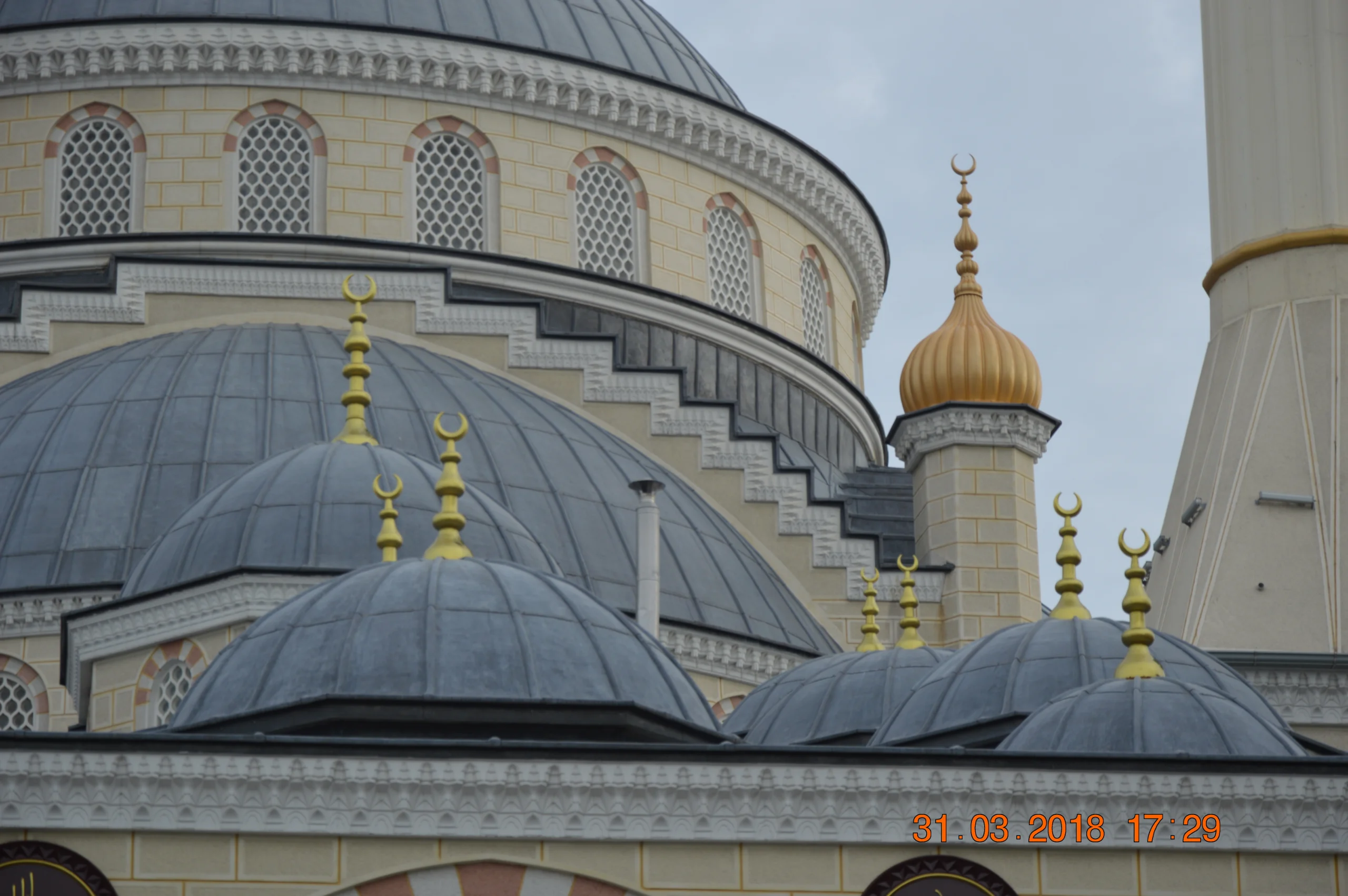 yeni-bosna-merkez-cami-a964.webp